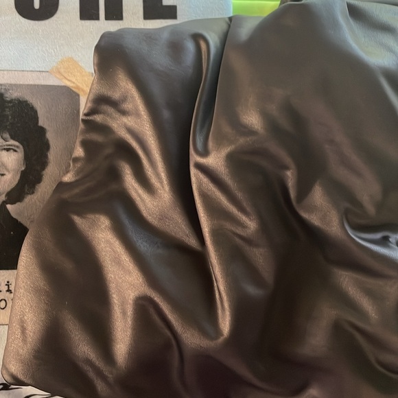 4 yds of unique knit fabric! Sally Ride w/ stripe + leather look Lycra! - Picture 3 of 3